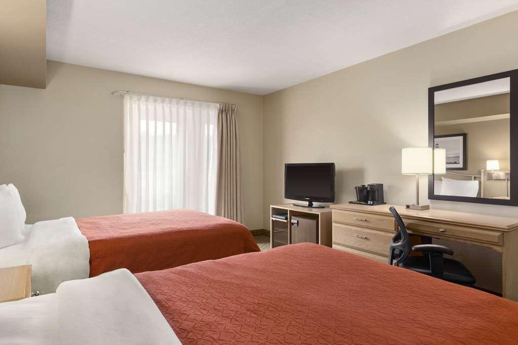 Travelodge Suites By Wyndham Saint John Rum bild